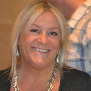 Meet your Posher, Becky